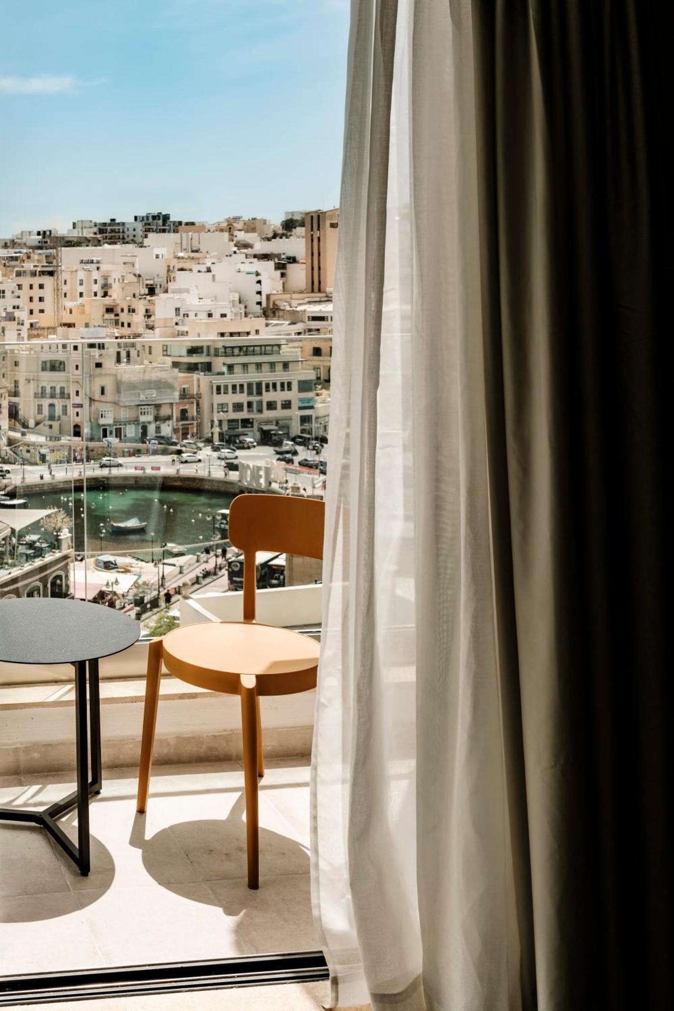 Spinola Hotel 3*
